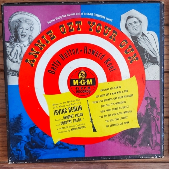 29 Vintage 45 & 78 rpm vinyl records: Annie Get Your Gun, The King & I, … - Picture 8 of 16